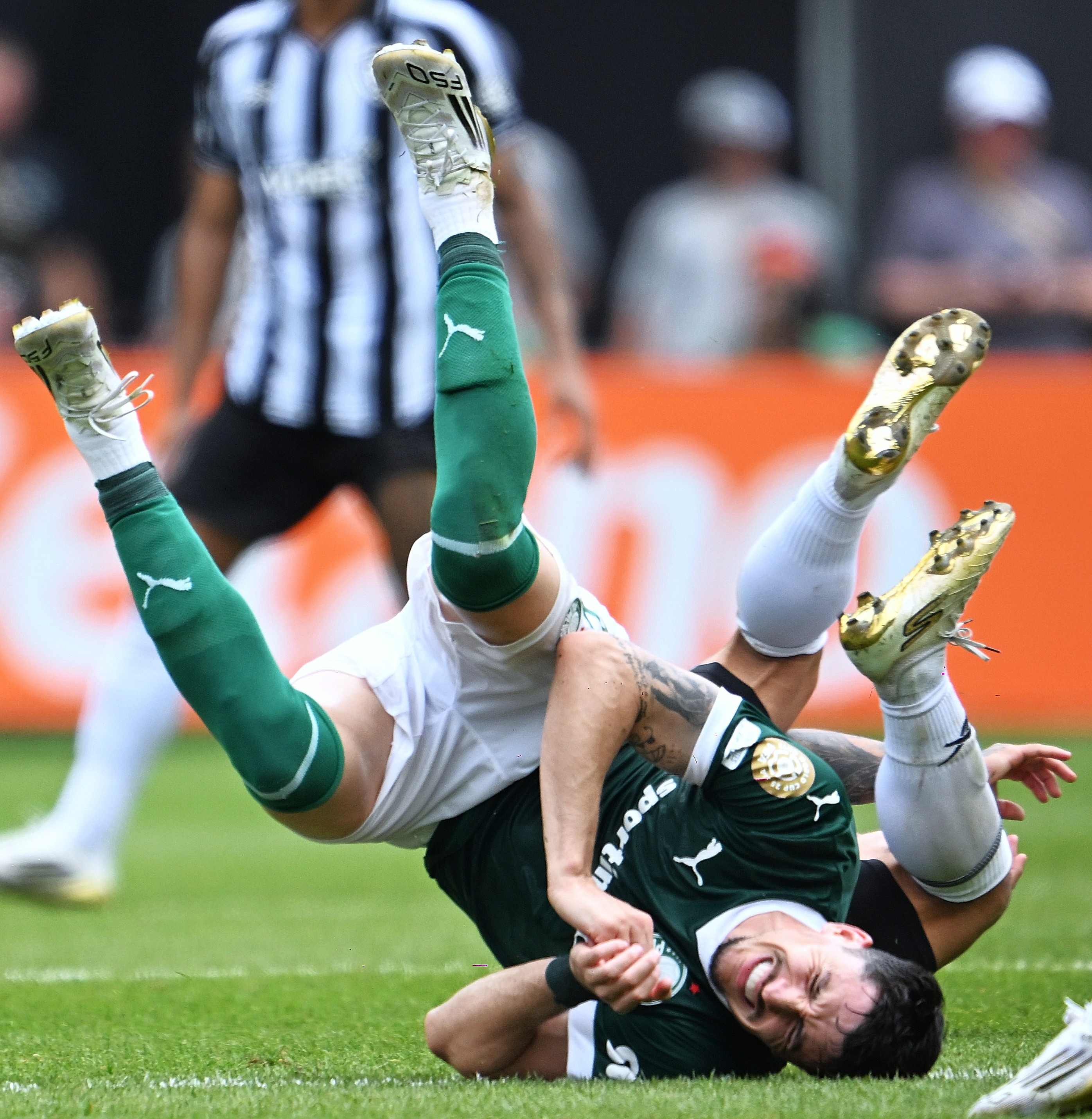 开云体育下载-拉沃尔杯碾压戴维斯杯，西西帕斯关键制胜